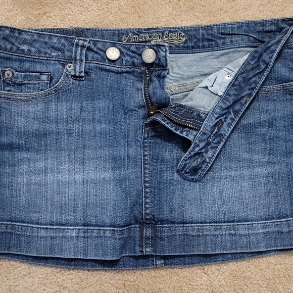 Denim mini skirt - Picture 3 of 3
